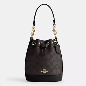 NWOT COACH Mini Bucket Bag In Signature Leather